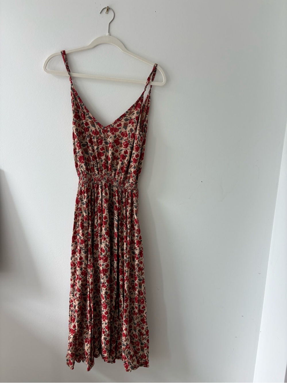 Red Floral V-Neck Spaghetti Strap Midi Dress